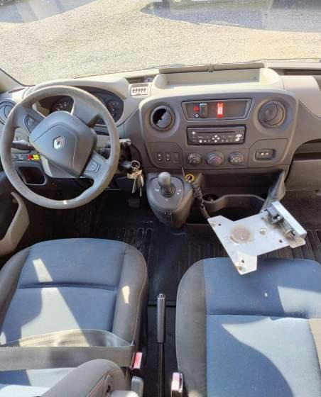 Prigradski autobus Renault Master /// NOWY SILNIK //: slika 11