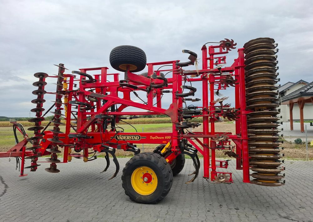 Väderstad TOPDOWN 600 2015 Rok, Nie Malowany , Stan Bardzo Dobry - Oprema za obradu zemljišta: slika 2 Väderstad TOPDOWN 600 2015 Rok, Nie Malowany , Stan Bardzo Dobry - Oprema za obradu zemljišta: slika 2