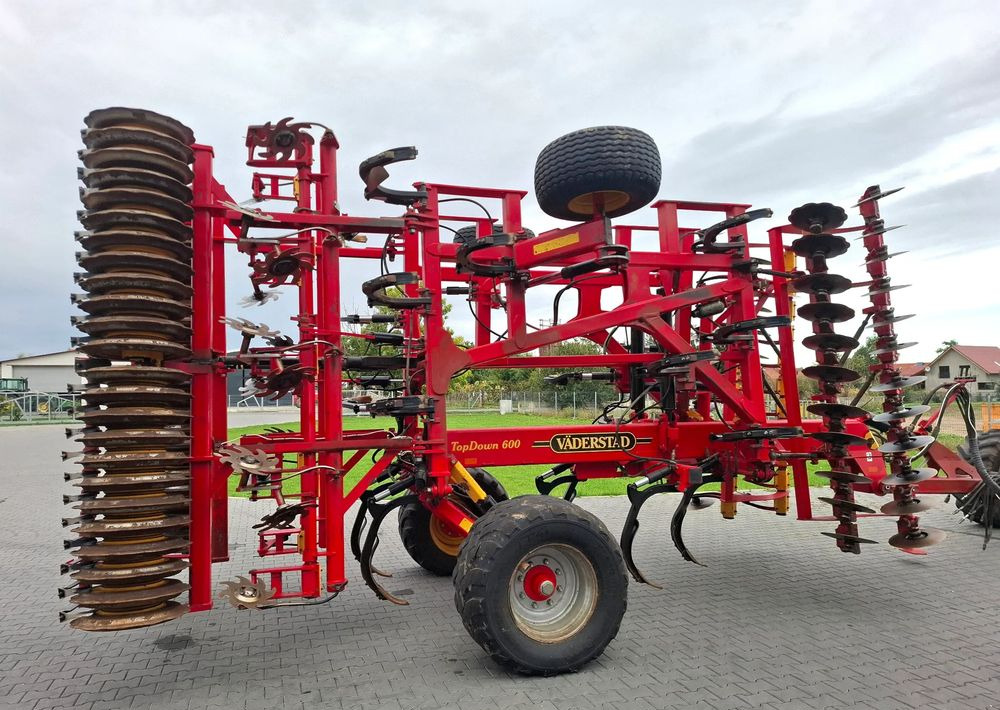 Väderstad TOPDOWN 600 2015 Rok, Nie Malowany , Stan Bardzo Dobry - Oprema za obradu zemljišta: slika 4 Väderstad TOPDOWN 600 2015 Rok, Nie Malowany , Stan Bardzo Dobry - Oprema za obradu zemljišta: slika 4