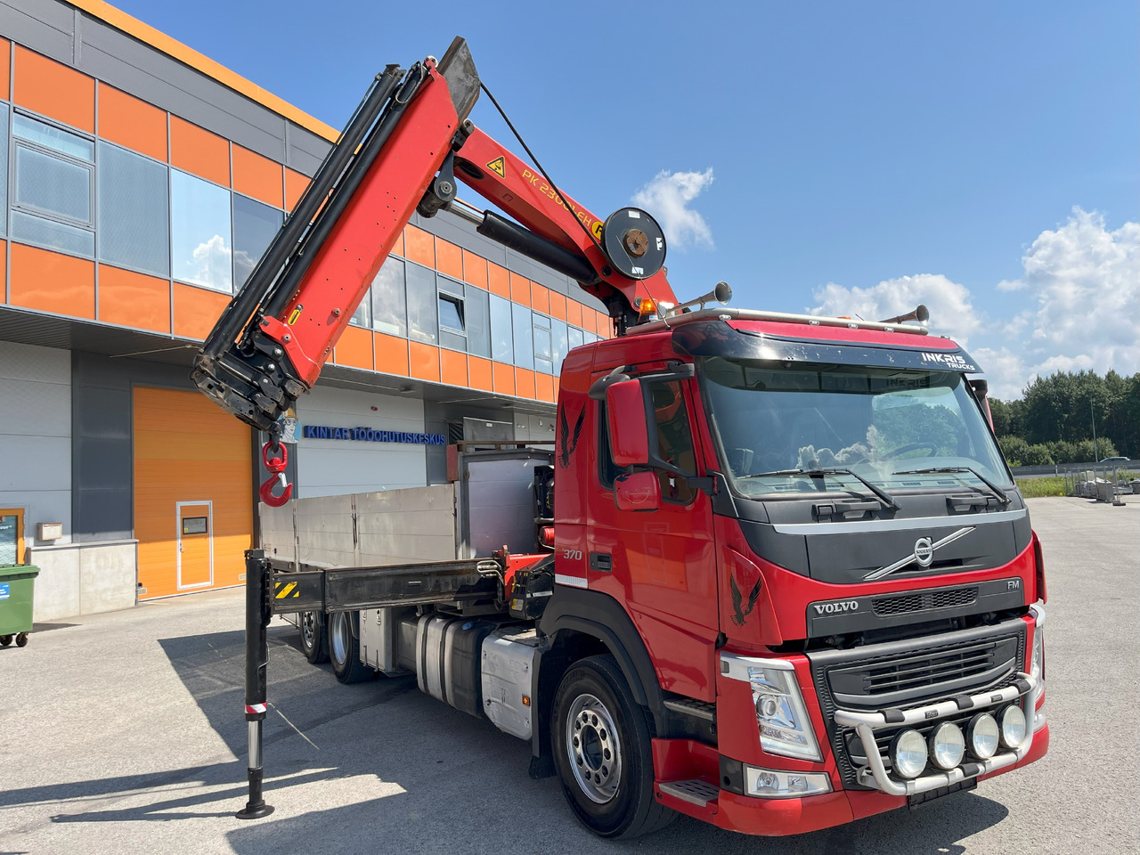 Volvo FM370 6X2 EURO6 + CRANE PALFINGER PK23001EH - Kamion sa dizalicom: slika 1 Volvo FM370 6X2 EURO6 + CRANE PALFINGER PK23001EH - Kamion sa dizalicom: slika 1