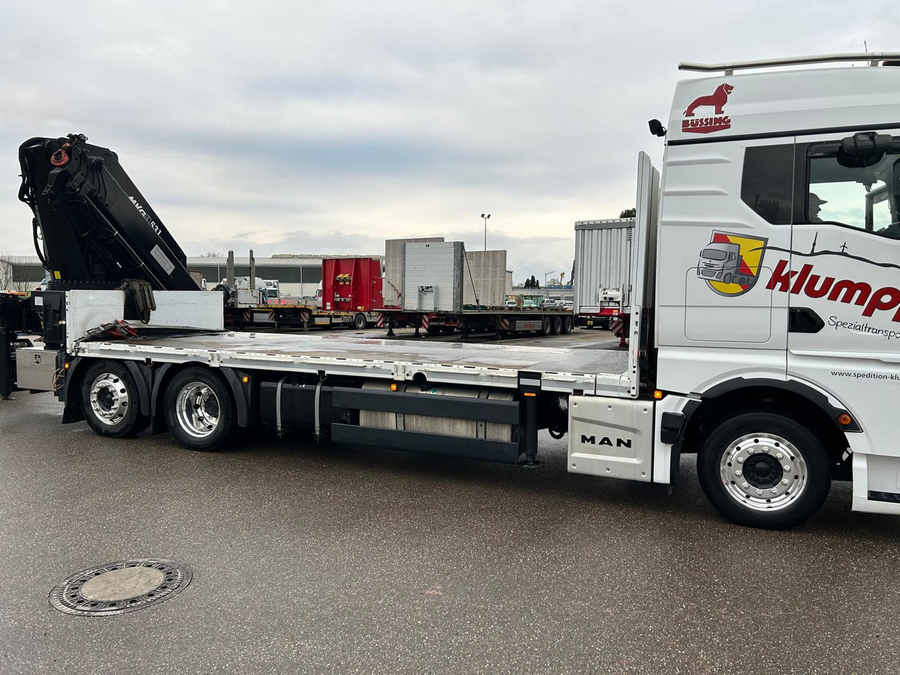 MAN TGX 500 - Kamion sa tovarnim sandukom: slika 3 MAN TGX 500 - Kamion sa tovarnim sandukom: slika 3