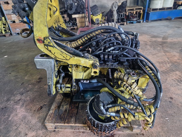 John Deere H 752 - Glava za sečenje: slika 2 John Deere H 752 - Glava za sečenje: slika 2