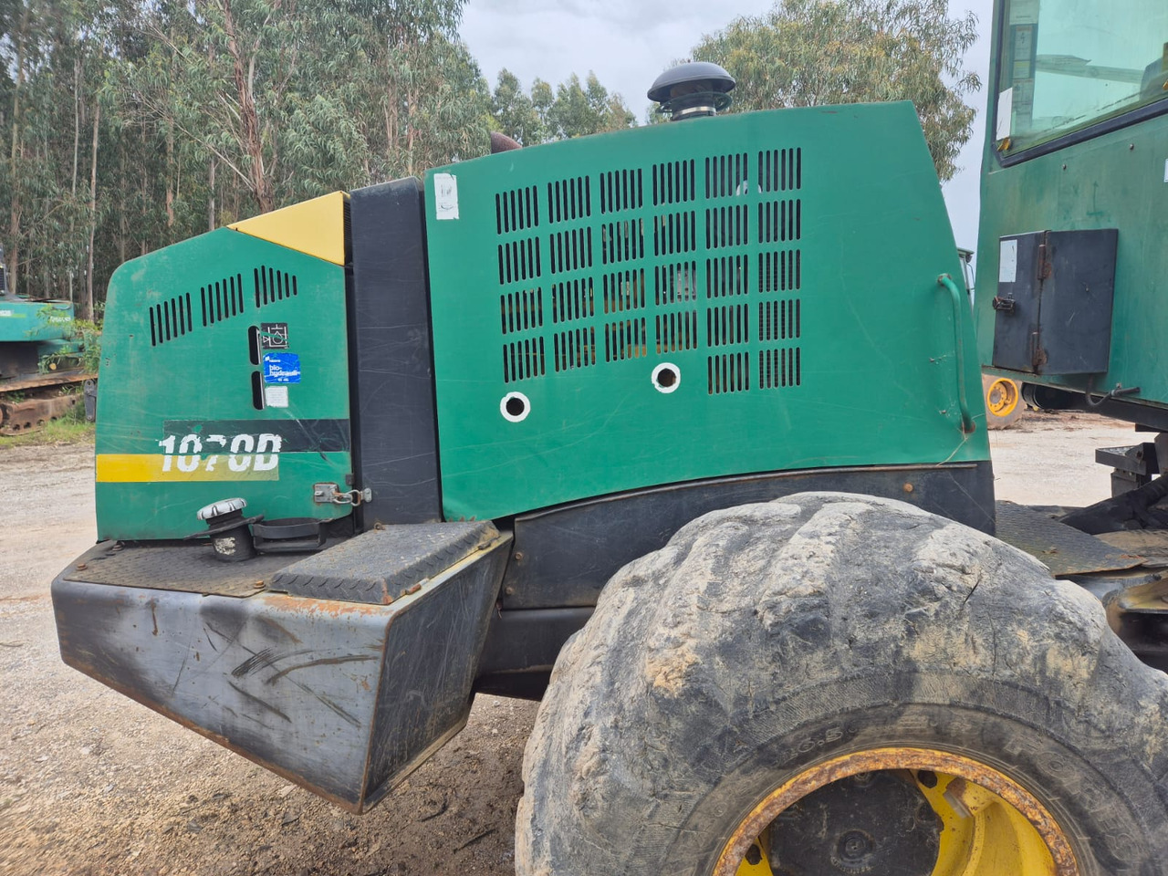 TIMBERJACK 1070D - Kombajn za šumarstvo: slika 5 TIMBERJACK 1070D - Kombajn za šumarstvo: slika 5