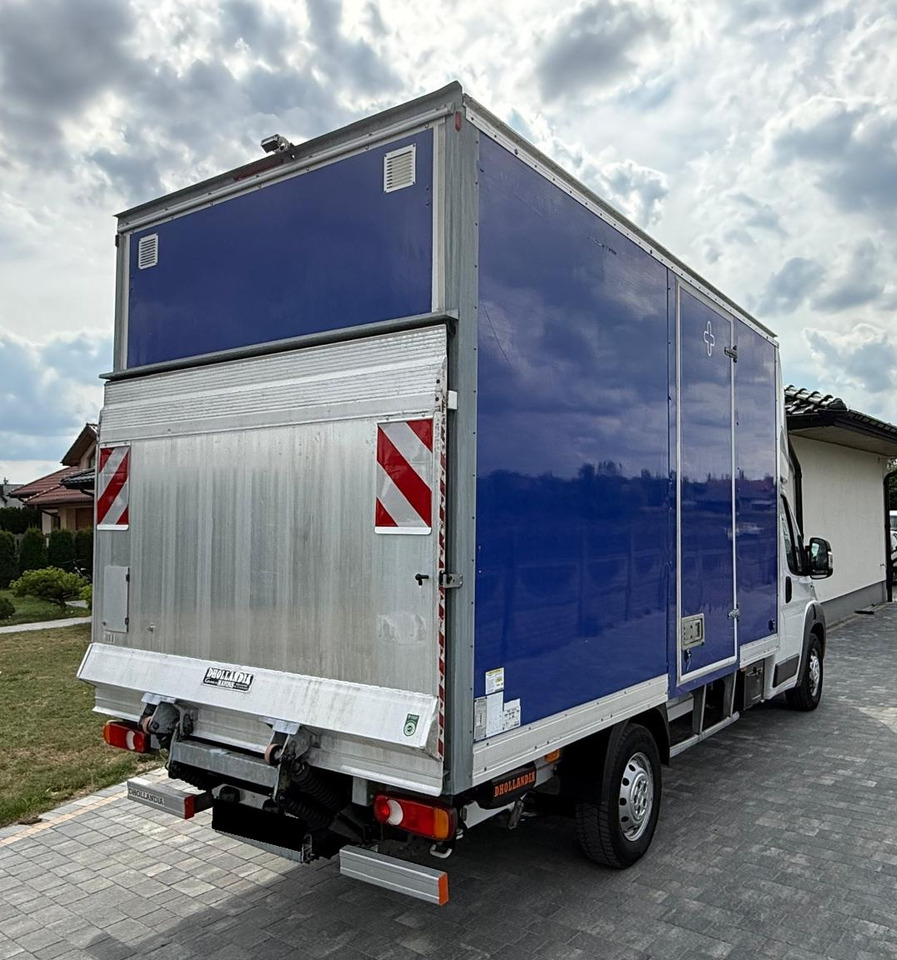 FIAT DUCATO - Dostavno vozilo sa zatvorenim sandukom: slika 5 FIAT DUCATO - Dostavno vozilo sa zatvorenim sandukom: slika 5