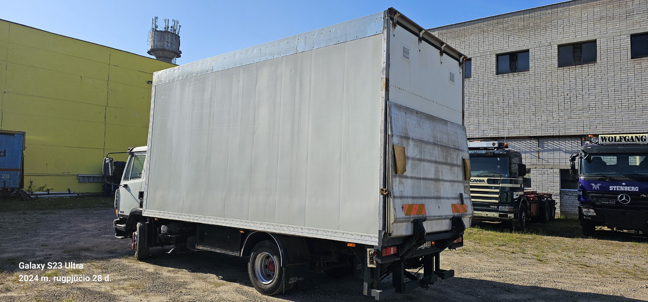 DAF 45.160 - Kamion sa zatvorenim sandukom: slika 4 DAF 45.160 - Kamion sa zatvorenim sandukom: slika 4