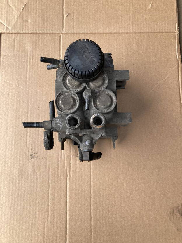 Wabco Wabco Achsmodulator Mercedes Citaro 4801030110 Modulator Actros EBS 480103 - Rezervni deo za Autobus: slika 3 Wabco Wabco Achsmodulator Mercedes Citaro 4801030110 Modulator Actros EBS 480103 - Rezervni deo za Autobus: slika 3