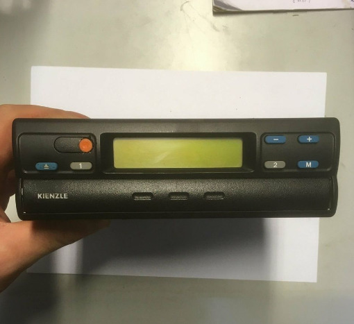 VDO VDO Kienzle Fahrtenschreiber 1324 Tacho Tachometer 24V  - Električni sistem za Autobus: slika 1 VDO VDO Kienzle Fahrtenschreiber 1324 Tacho Tachometer 24V  - Električni sistem za Autobus: slika 1