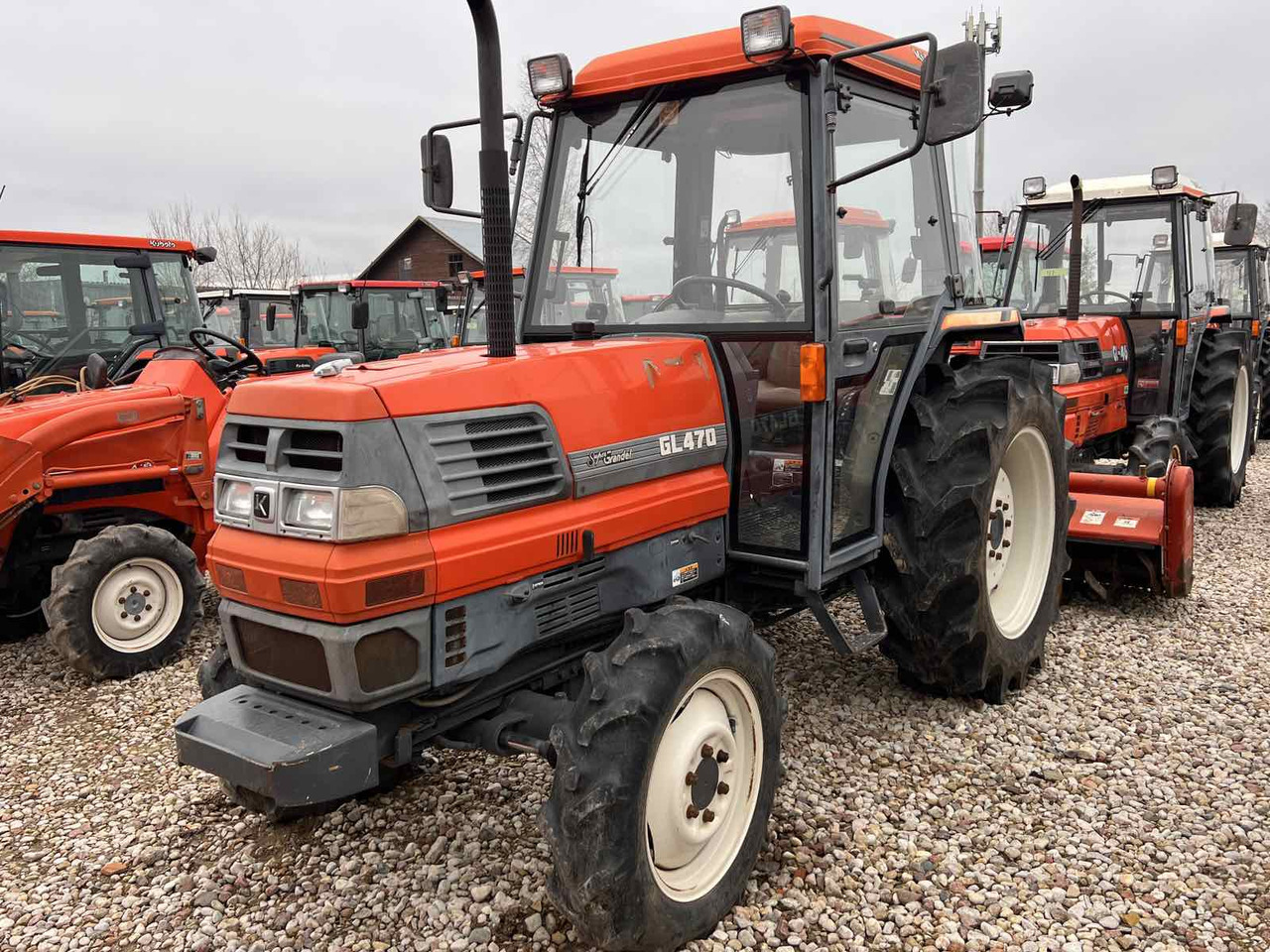 Kubota GL470 - Traktor: slika 1 Kubota GL470 - Traktor: slika 1