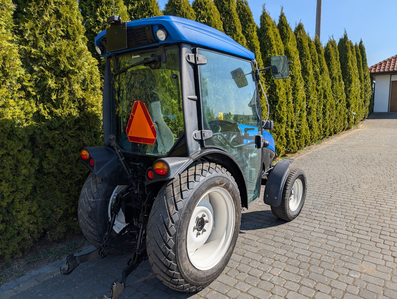 New Holland T3040F - Mali traktor: slika 4 New Holland T3040F - Mali traktor: slika 4