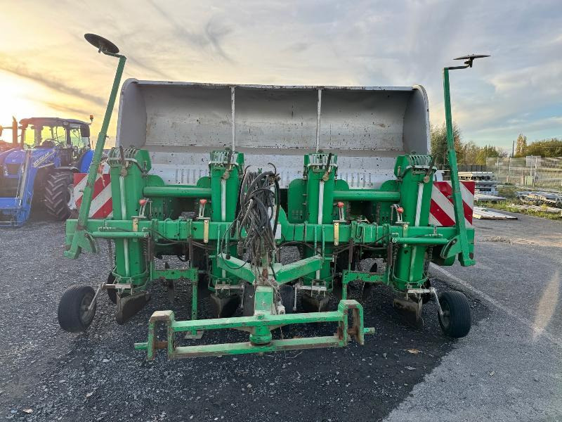 AGRONOMIX RBS TH - Sadilica za krompir: slika 2 AGRONOMIX RBS TH - Sadilica za krompir: slika 2