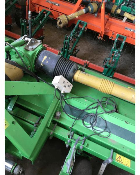 AVR GE FORCE 3800 - Mašina za krompir: slika 2 AVR GE FORCE 3800 - Mašina za krompir: slika 2