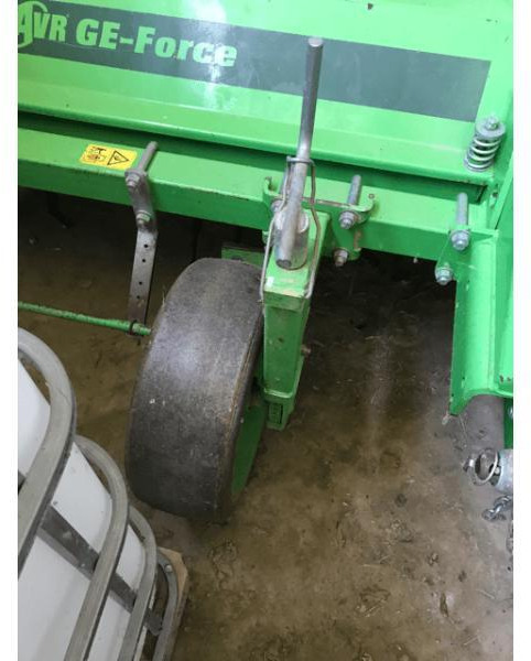 AVR GE FORCE 3800 - Mašina za krompir: slika 5 AVR GE FORCE 3800 - Mašina za krompir: slika 5