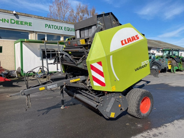 CLAAS VARIANT 370 - Balirka za okrugle bale: slika 1 CLAAS VARIANT 370 - Balirka za okrugle bale: slika 1