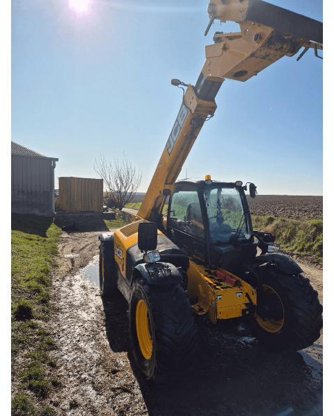 JCB 531-70 AGRISUPER - Teleskopski upravljač: slika 1 JCB 531-70 AGRISUPER - Teleskopski upravljač: slika 1