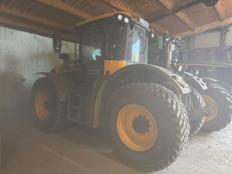 JCB FASTRAC 4220 - Traktor: slika 2 JCB FASTRAC 4220 - Traktor: slika 2