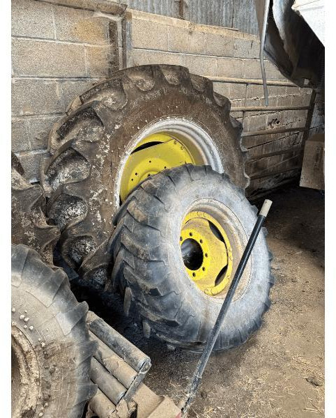 JOHN DEERE 6230 - Traktor: slika 3 JOHN DEERE 6230 - Traktor: slika 3
