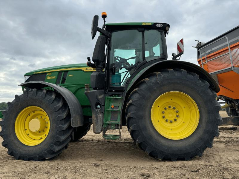 JOHN DEERE 6R250 - Traktor: slika 1 JOHN DEERE 6R250 - Traktor: slika 1
