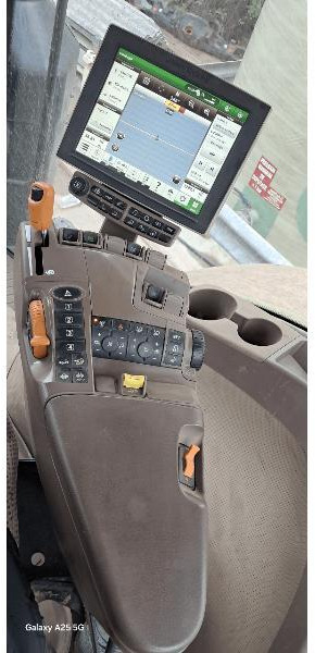JOHN DEERE 7310R - Traktor: slika 5 JOHN DEERE 7310R - Traktor: slika 5