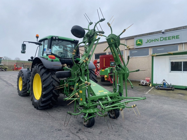 KRONE KW6.72 - Prevrtač/ Grabuljač: slika 2 KRONE KW6.72 - Prevrtač/ Grabuljač: slika 2