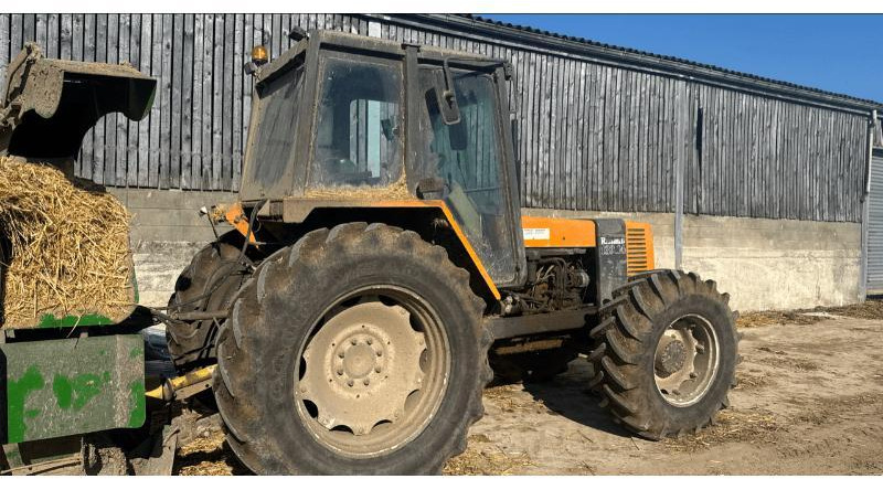 RENAULT 133-14 T - Traktor: slika 4 RENAULT 133-14 T - Traktor: slika 4
