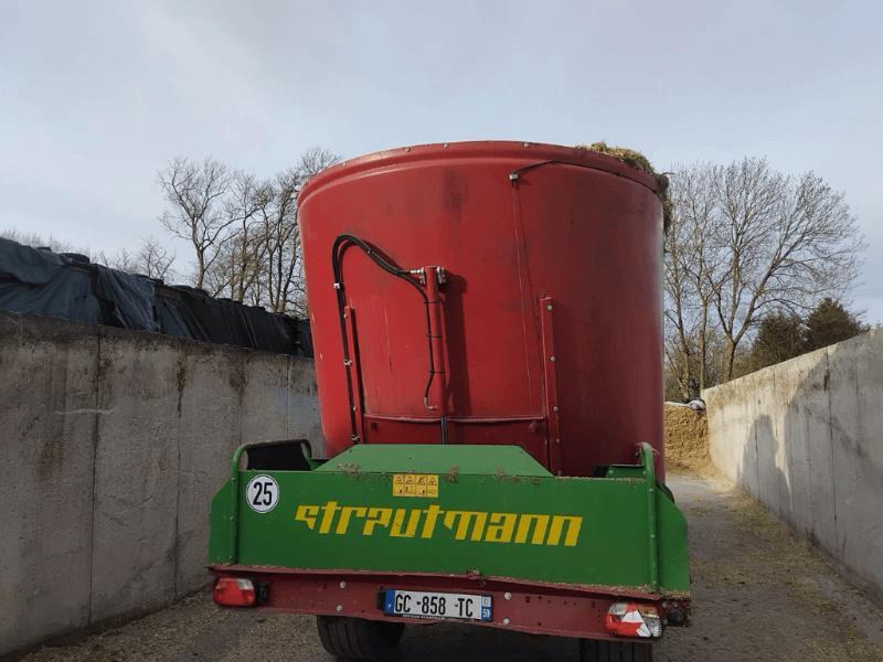 STRAUTMANN VERTIMIX 1651 - Prikolica za mešanje stočne hrane: slika 5 STRAUTMANN VERTIMIX 1651 - Prikolica za mešanje stočne hrane: slika 5