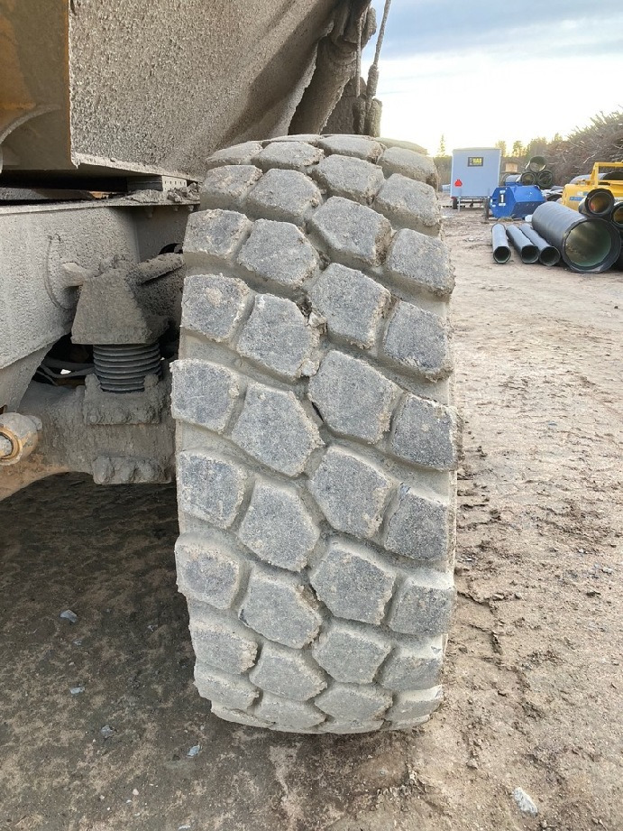 Шины и диски za Utovarivač točkaš novi 23,5R25 TL Advance GLR06 L4 ** E4/L4 for Loader & Dump Truck: slika 7