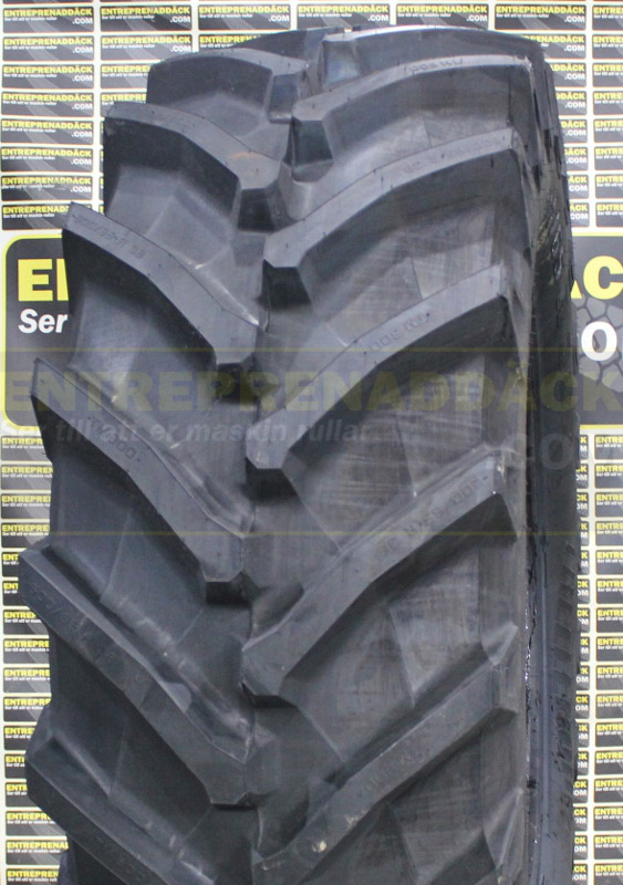 650/60R38 VF Trelleborg TM1060 - Kompletan točak za Traktor: slika 1 650/60R38 VF Trelleborg TM1060 - Kompletan točak za Traktor: slika 1