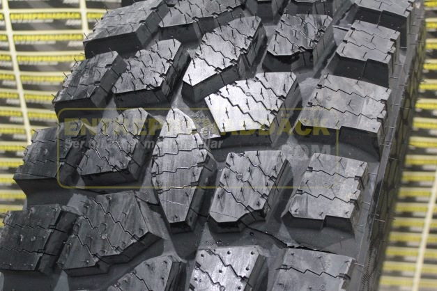 650/65R42 TL 167D/172A8 Block tires for tractors in road operation. - Шины и диски za Traktor: slika 3 650/65R42 TL 167D/172A8 Block tires for tractors in road operation. - Шины и диски za Traktor: slika 3