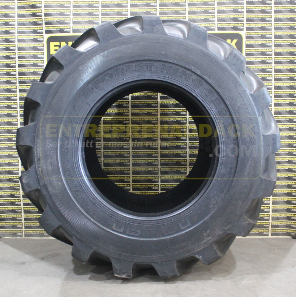 NOKIAN 780/50-28.5 TRS2 SB Forest King – loose tyre or complete Forestry whees. - Шины и диски za Kombajn za šumarstvo: slika 4 NOKIAN 780/50-28.5 TRS2 SB Forest King – loose tyre or complete Forestry whees. - Шины и диски za Kombajn za šumarstvo: slika 4
