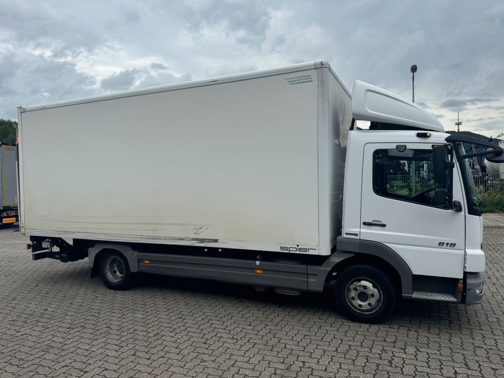 Mercedes-Benz 818 - Kamion sa zatvorenim sandukom: slika 3 Mercedes-Benz 818 - Kamion sa zatvorenim sandukom: slika 3