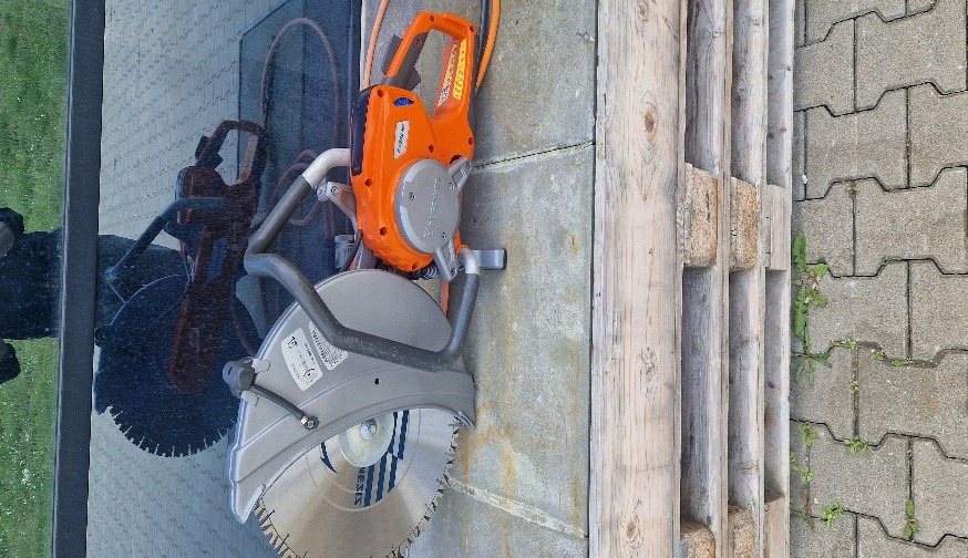 Husqvarna K6500 - Instrument/ Oprema: slika 3 Husqvarna K6500 - Instrument/ Oprema: slika 3