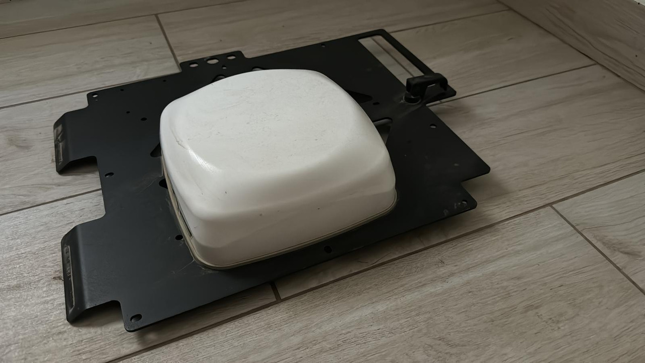 Auto guidance system Trimble NAV 900 + GFX 750 - Sistem za navigaciju za Poljoprivredna mašina: slika 1 Auto guidance system Trimble NAV 900 + GFX 750 - Sistem za navigaciju za Poljoprivredna mašina: slika 1