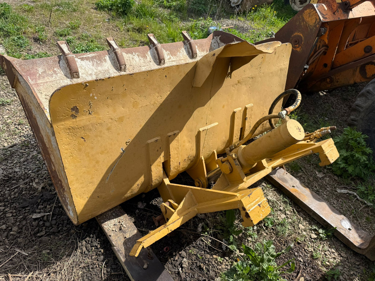 BROBUS BH40 STACKER - Dizel viljuškar: slika 2 BROBUS BH40 STACKER - Dizel viljuškar: slika 2