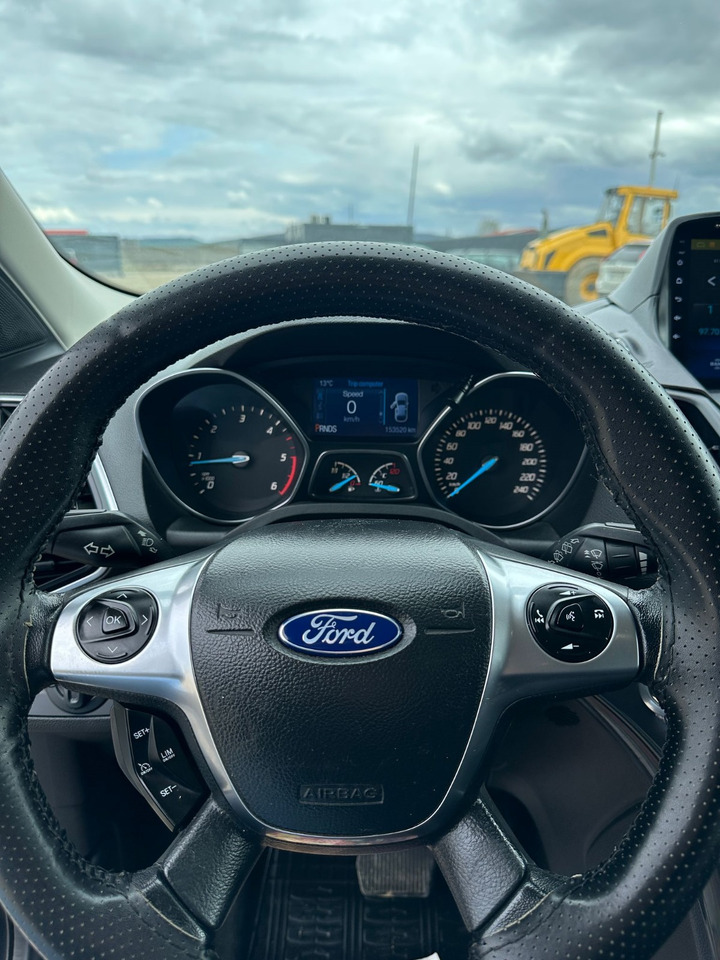 FORD KUGA TITANIUM - SUVSUV: slika 4 FORD KUGA TITANIUM - SUVSUV: slika 4