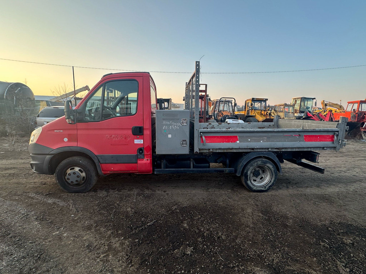 Iveco Daily Van - Dostavno vozilo istovarivač: slika 2 Iveco Daily Van - Dostavno vozilo istovarivač: slika 2
