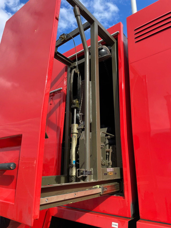 Vatrogasni kamion KRONENBURG K45 FIRE TRUCK: slika 10