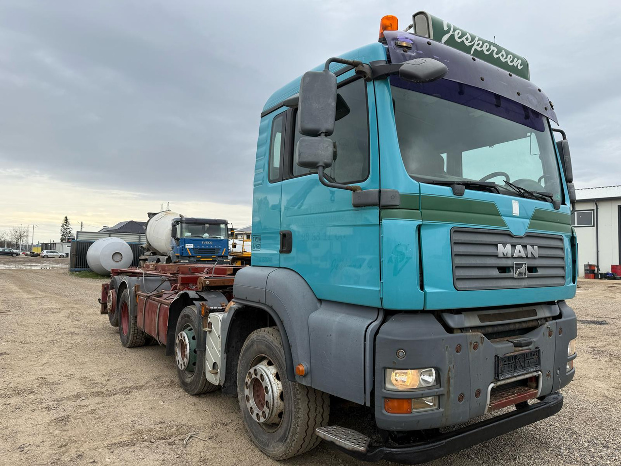 MAN TGA 440 8X2 CAR CHASSIS - Kamion sa kablovskim sistemom: slika 4 MAN TGA 440 8X2 CAR CHASSIS - Kamion sa kablovskim sistemom: slika 4