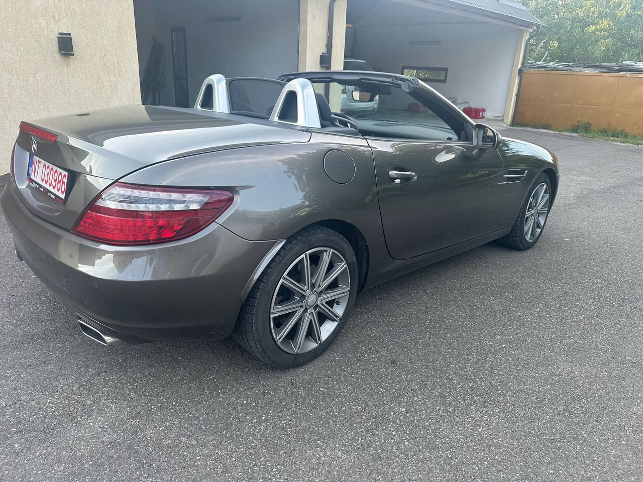 MERCEDES BENZ SLK - Automobil: slika 4 MERCEDES BENZ SLK - Automobil: slika 4