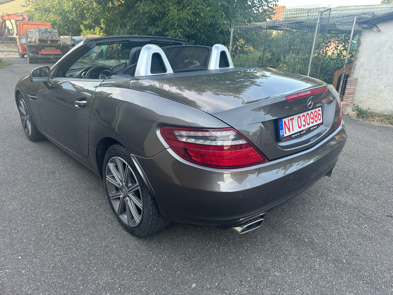 MERCEDES BENZ SLK - Automobil: slika 3 MERCEDES BENZ SLK - Automobil: slika 3
