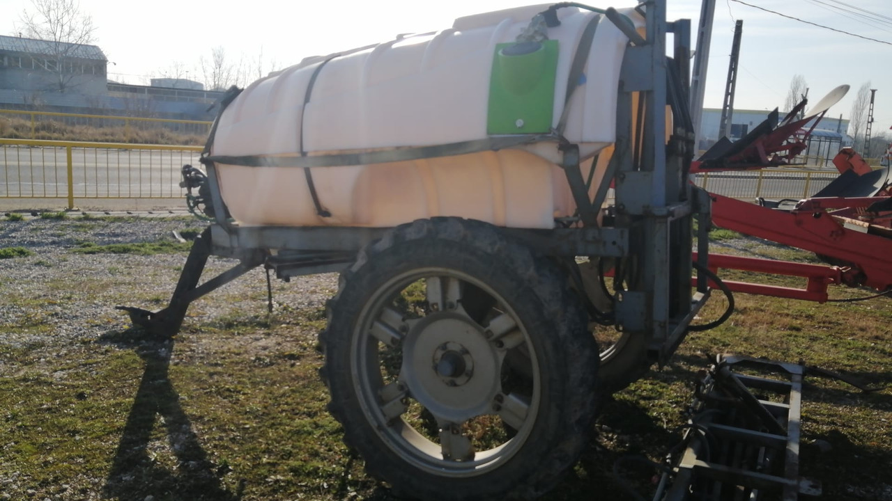 MET Wirax Sprayer 2000 - Vučena prskalica: slika 1 MET Wirax Sprayer 2000 - Vučena prskalica: slika 1