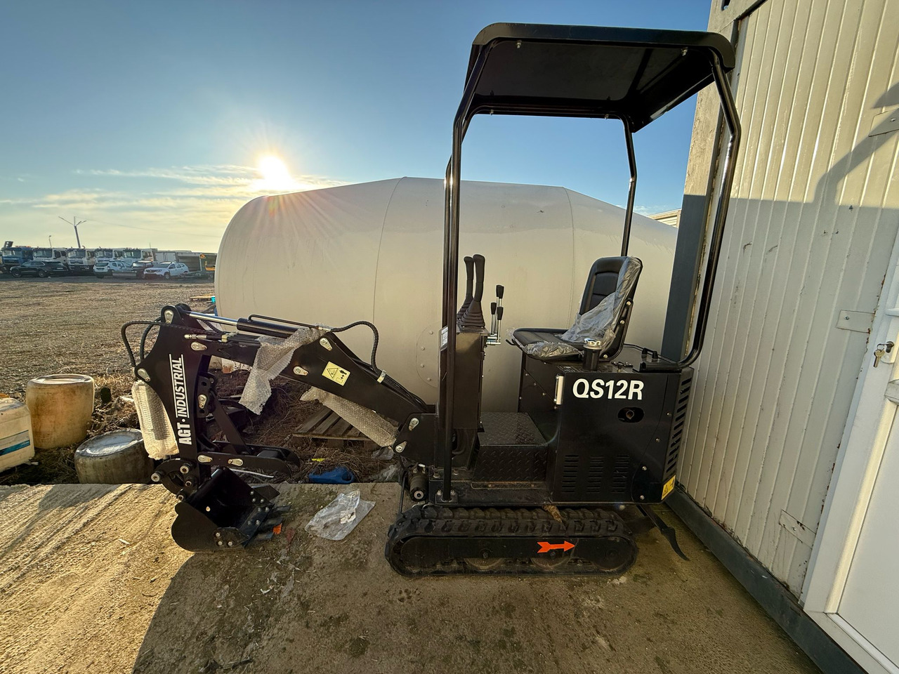 MINIEXCAVATOR JPC H10 - Mini bager: slika 3 MINIEXCAVATOR JPC H10 - Mini bager: slika 3