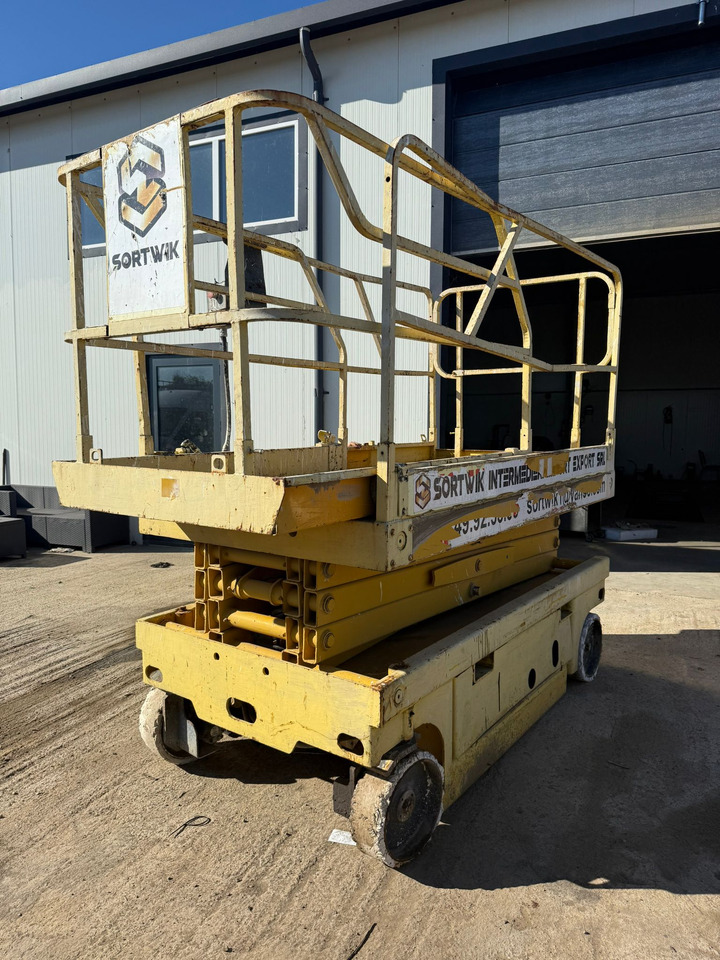 NACELLE - Lift u obliku makaza: slika 3 NACELLE - Lift u obliku makaza: slika 3