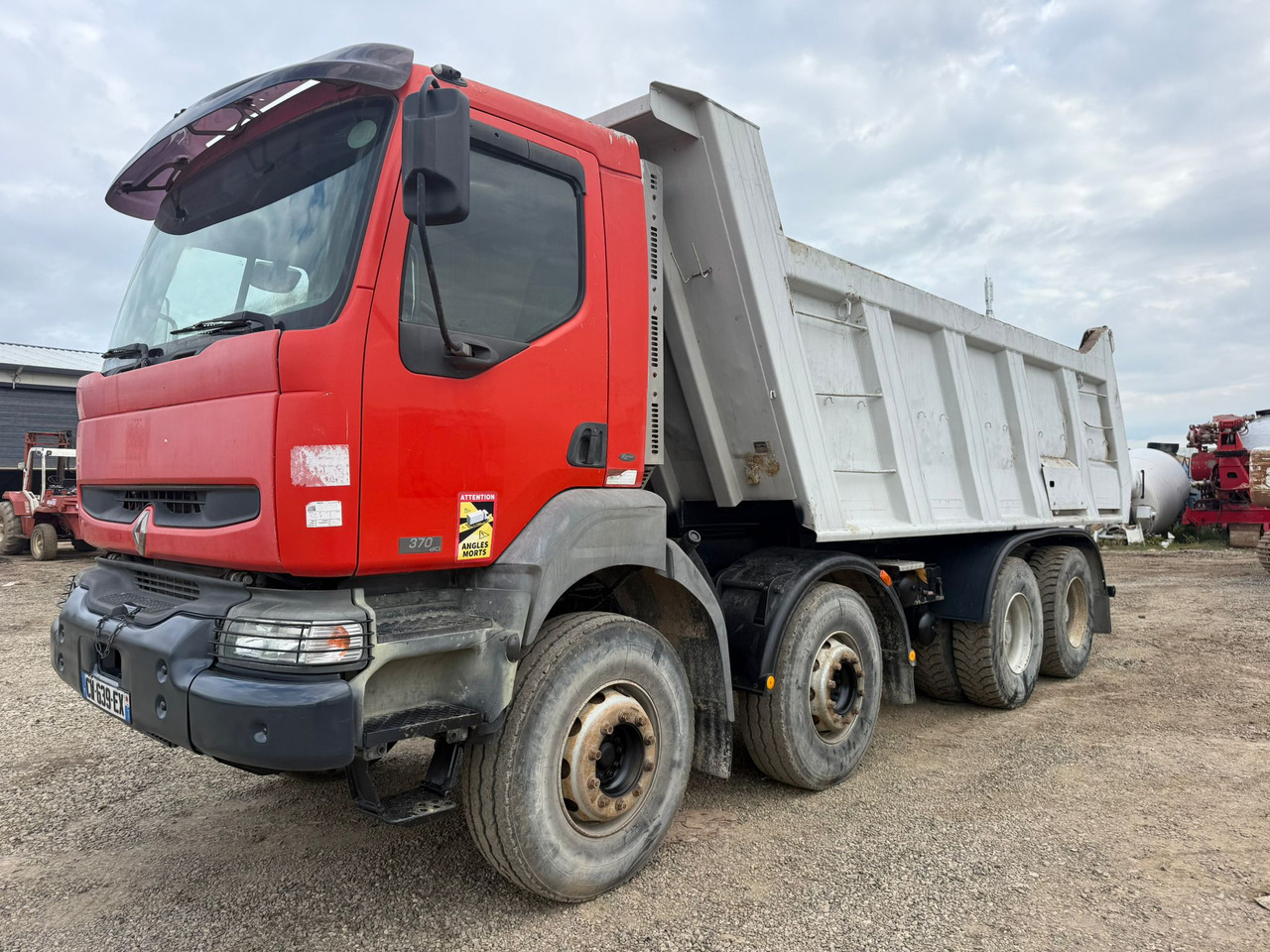 RENAULT KERAX TIPPER - Istovarivač: slika 2 RENAULT KERAX TIPPER - Istovarivač: slika 2