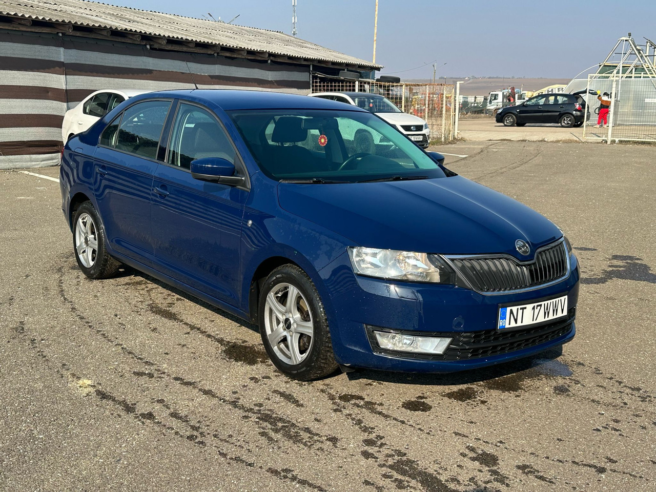 SKODA RAPID - Automobil: slika 3 SKODA RAPID - Automobil: slika 3