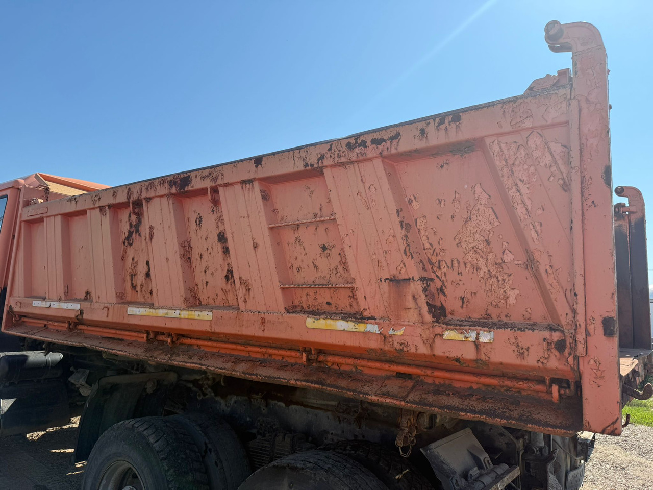 TIPPING BUCKET MEILLER KIPPER - Promenjivo telo istovarivača: slika 3 TIPPING BUCKET MEILLER KIPPER - Promenjivo telo istovarivača: slika 3