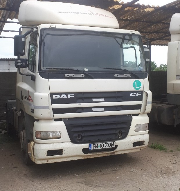 DAF CF 85.43 Tractor Head - Tegljač: slika 4 DAF CF 85.43 Tractor Head - Tegljač: slika 4