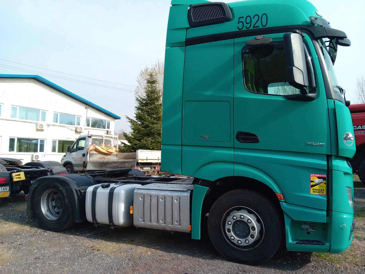 Mercedes-Benz Actros 18.45 - Tegljač: slika 4 Mercedes-Benz Actros 18.45 - Tegljač: slika 4