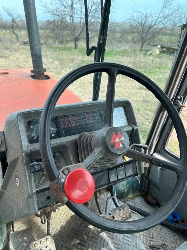 Tractor agricol Massey Ferguson 3655 - Traktor: slika 4 Tractor agricol Massey Ferguson 3655 - Traktor: slika 4