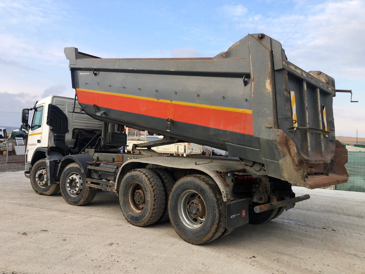 VOLVO FM 420 Tipper - Istovarivač: slika 2 VOLVO FM 420 Tipper - Istovarivač: slika 2