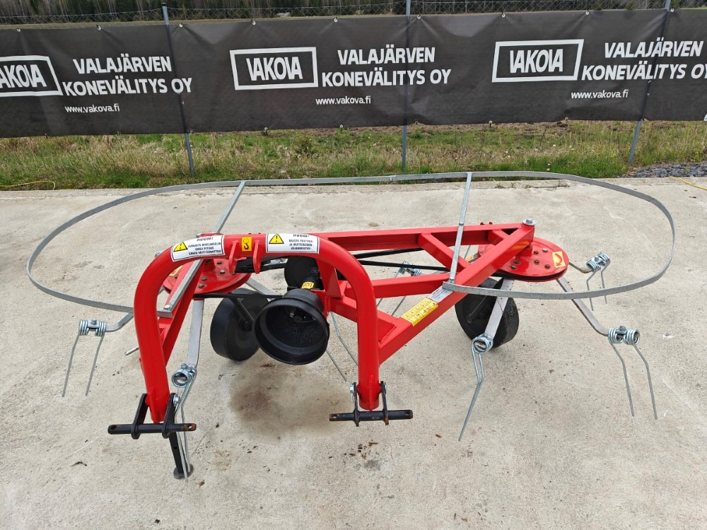 JAR-MET Z525 pöyhin, katso video! - Prevrtač/ Grabuljač: slika 2 JAR-MET Z525 pöyhin, katso video! - Prevrtač/ Grabuljač: slika 2